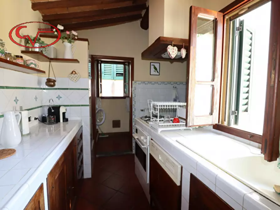 Immagine 13 di Appartamento in vendita  in via poggio bracciolini a Montevarchi