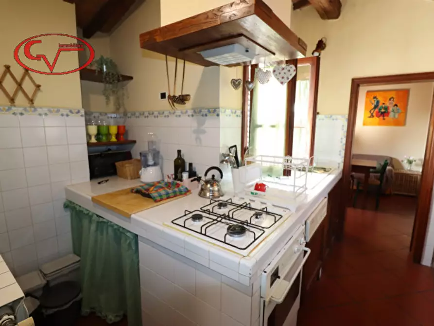 Immagine 17 di Appartamento in vendita  in via poggio bracciolini a Montevarchi