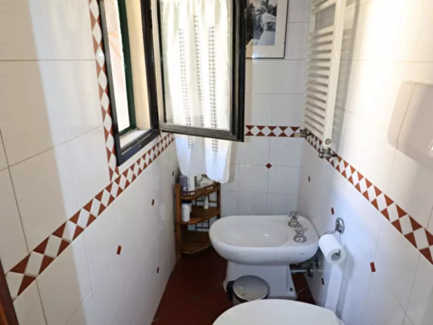 Immagine 20 di Appartamento in vendita  in via poggio bracciolini a Montevarchi