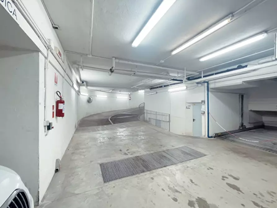 Immagine 3 di Posto auto in vendita  in PADOVA-CENTRO STORICO RIF 445 a Padova