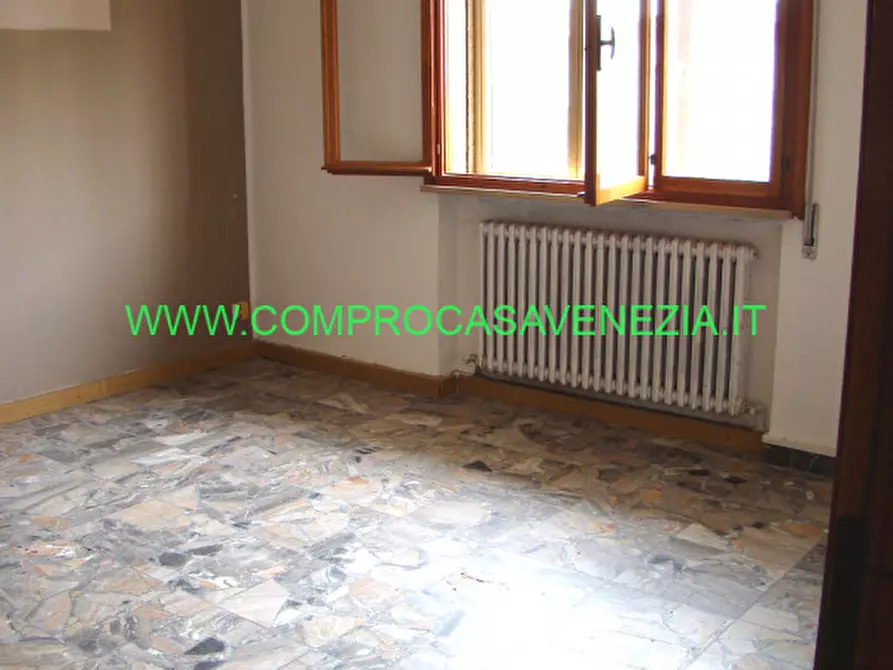 Immagine 9 di Casa indipendente in vendita  in via TRENTO TRIESTE a Casale Sul Sile