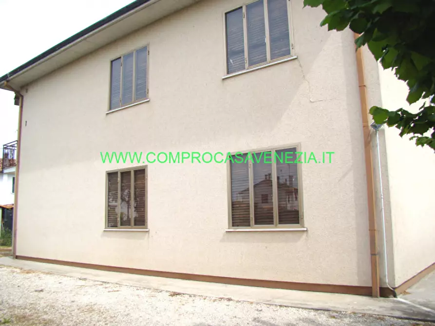 Immagine 25 di Casa indipendente in vendita  in via TRENTO TRIESTE a Casale Sul Sile