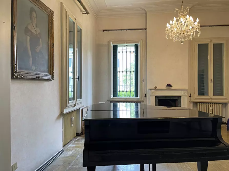 Immagine 28 di Villa in vendita  a Suzzara