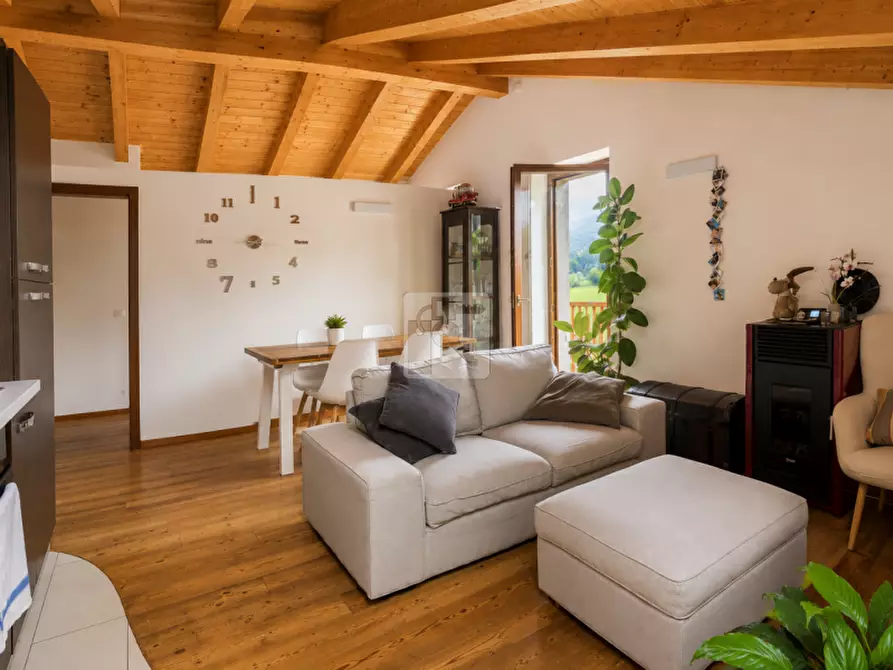 Immagine 3 di Appartamento in vendita  in viale dante alighieri a Cavedine