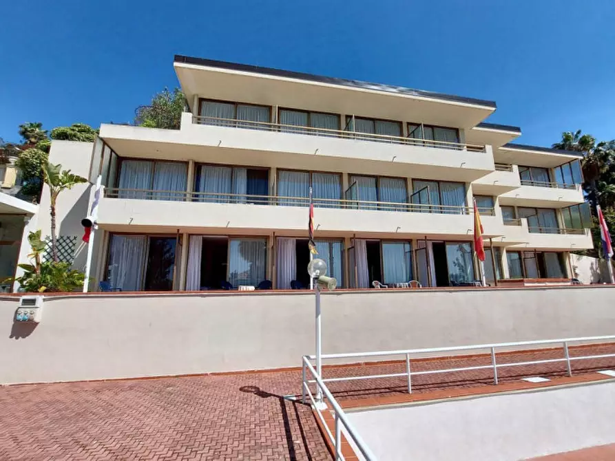 Immagine 4 di Hotel in vendita  in Strada Solaro, N. 134 a San Remo