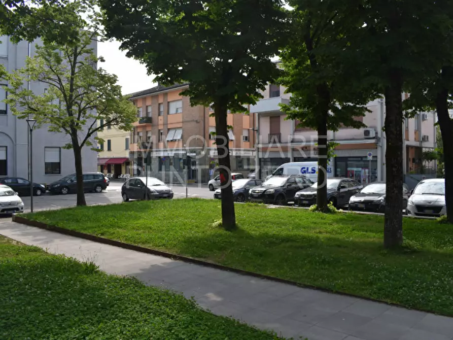 Immagine 36 di Appartamento in vendita  in Via Martiri della Libertà a Medesano