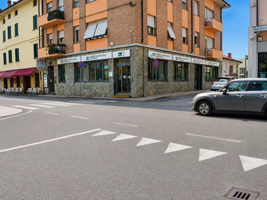 Immagine 33 di Appartamento in vendita  in Via Martiri della Libertà a Medesano