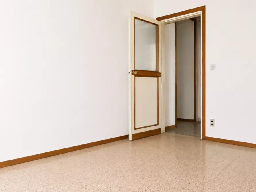 Immagine 63 di Appartamento in vendita  in Via Martiri della Libertà a Medesano