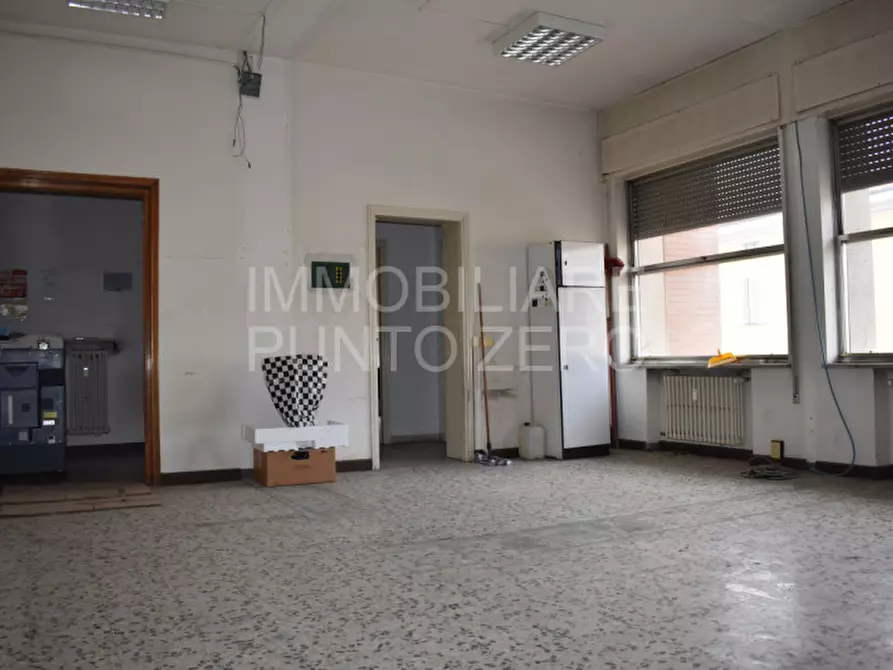 Immagine 9 di Ufficio in vendita  in Piazza Garibaldi a Soragna