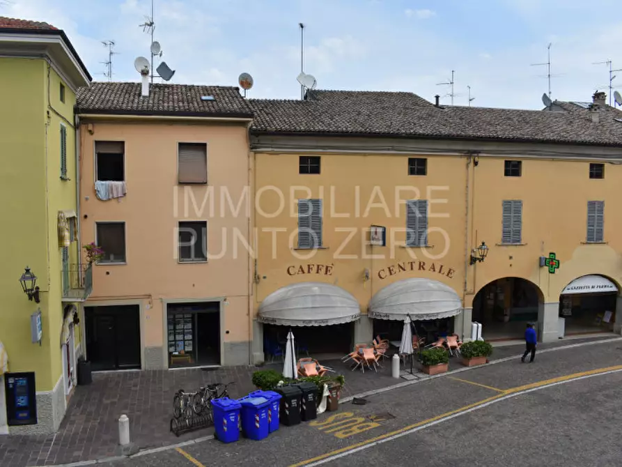 Immagine 16 di Ufficio in vendita  in Piazza Garibaldi a Soragna