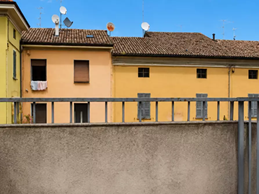 Immagine 29 di Ufficio in vendita  in Piazza Garibaldi a Soragna