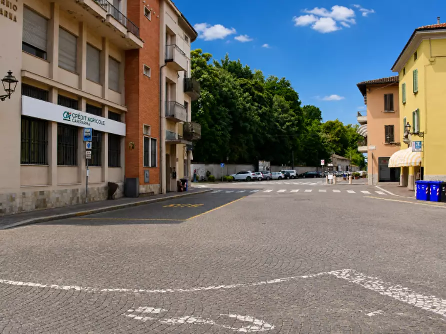 Immagine 37 di Ufficio in vendita  in Piazza Garibaldi a Soragna