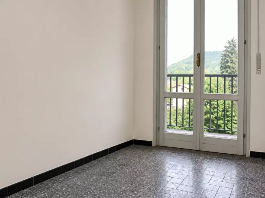 Immagine 31 di Appartamento in vendita  in Via Roma a Pellegrino Parmense