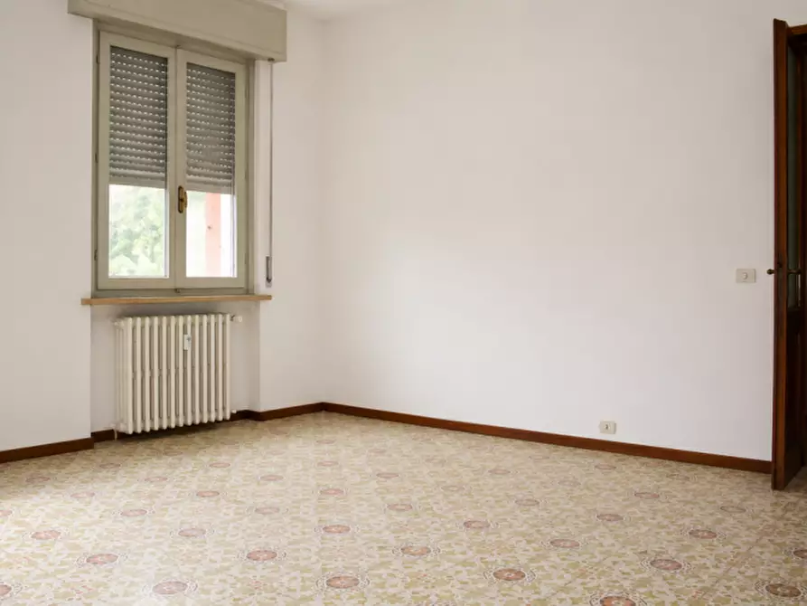 Immagine 5 di Appartamento in vendita  in Via Roma a Pellegrino Parmense