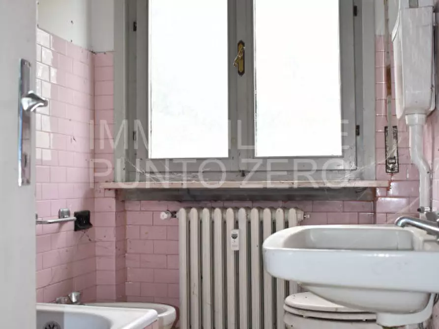 Immagine 14 di Appartamento in vendita  in Via Roma a Pellegrino Parmense