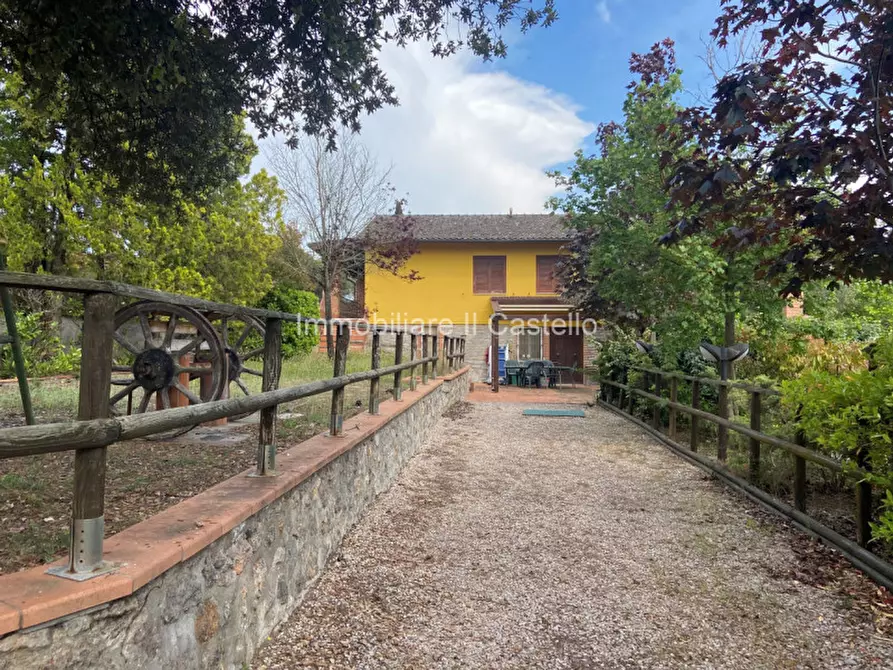 Immagine 1 di Casa indipendente in vendita  a Corciano