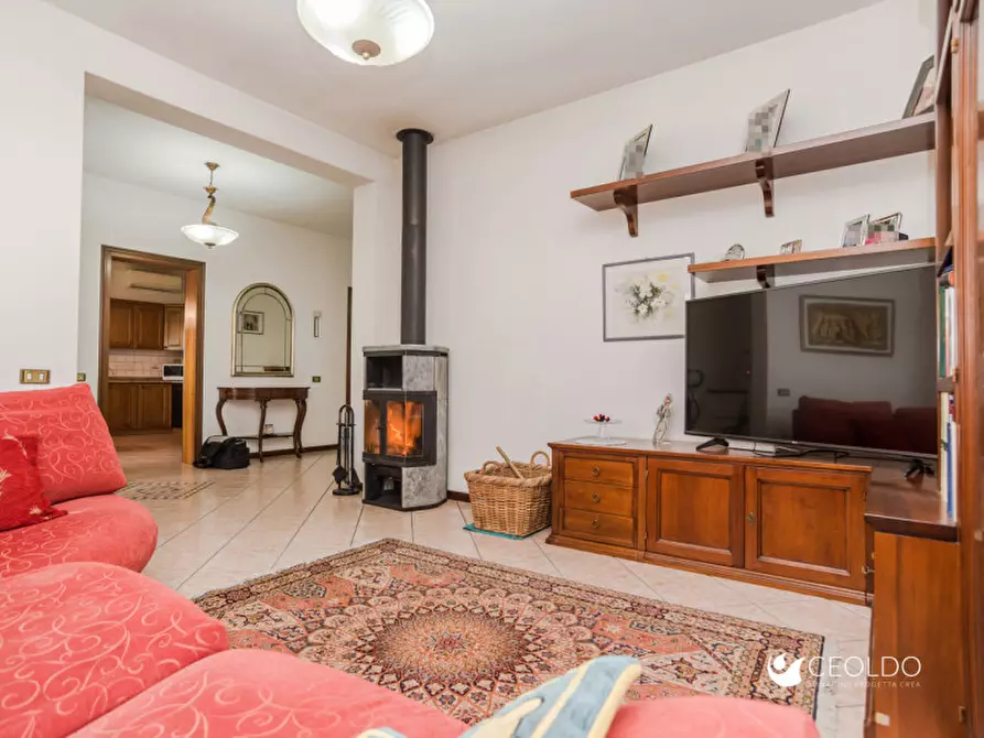 Immagine 2 di Casa bifamiliare in vendita  in Via Della Pieve a Massanzago