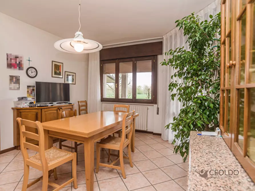 Immagine 8 di Casa bifamiliare in vendita  in Via Della Pieve a Massanzago