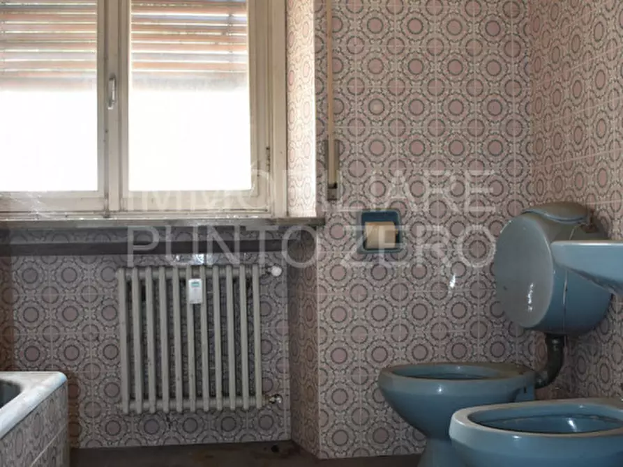 Immagine 27 di Appartamento in vendita  in Piazza Lorenzo Berzieri a Salsomaggiore Terme