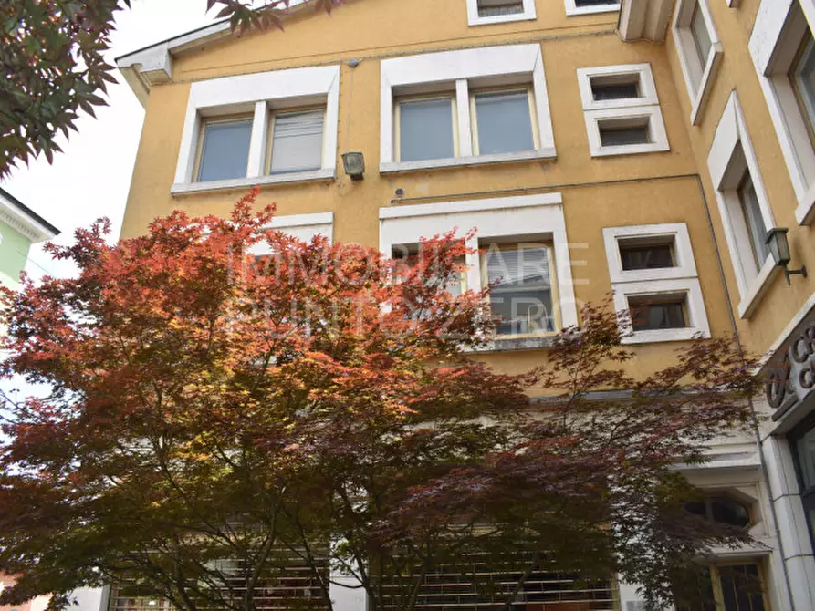 Immagine 34 di Appartamento in vendita  in Piazza Lorenzo Berzieri a Salsomaggiore Terme