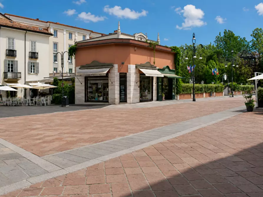Immagine 55 di Appartamento in vendita  in Piazza Lorenzo Berzieri a Salsomaggiore Terme