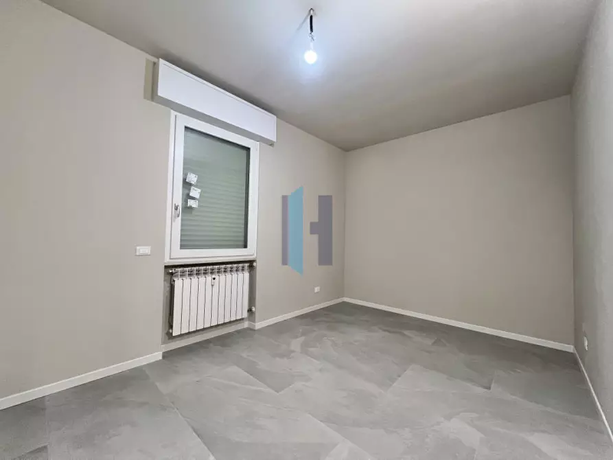 Immagine 14 di Appartamento in vendita  in Via Fratelli Anderloni a Brescia