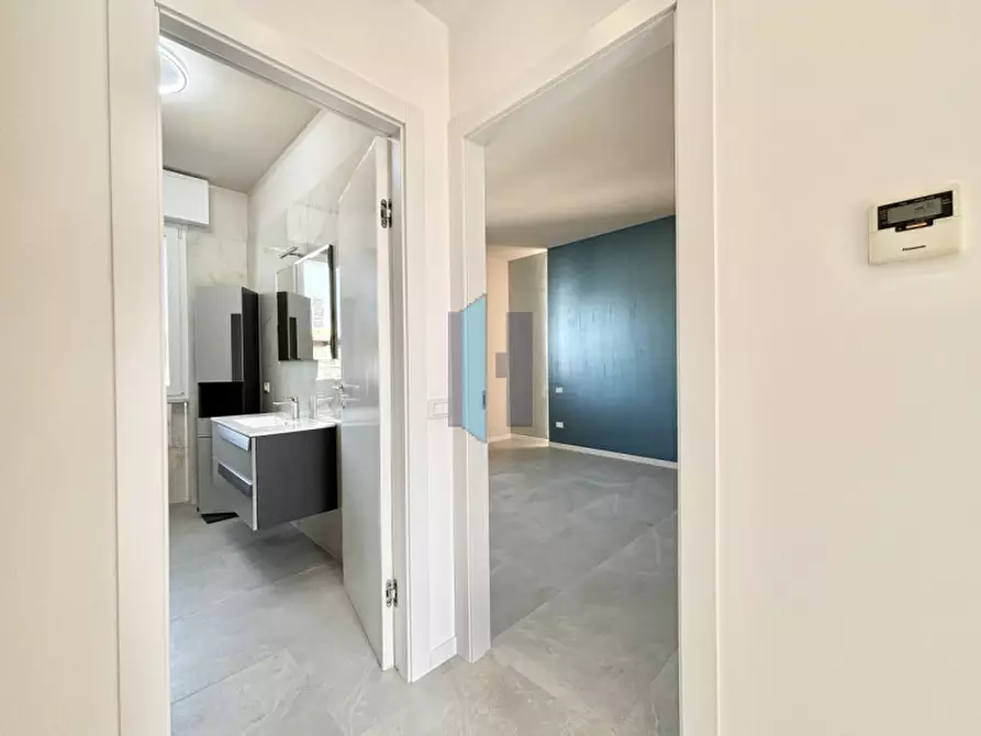 Immagine 16 di Appartamento in vendita  in Via Fratelli Anderloni a Brescia