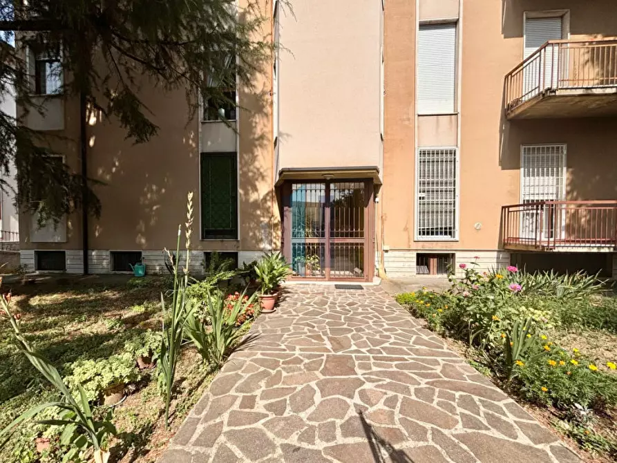 Immagine 27 di Appartamento in vendita  in Via Fratelli Anderloni a Brescia