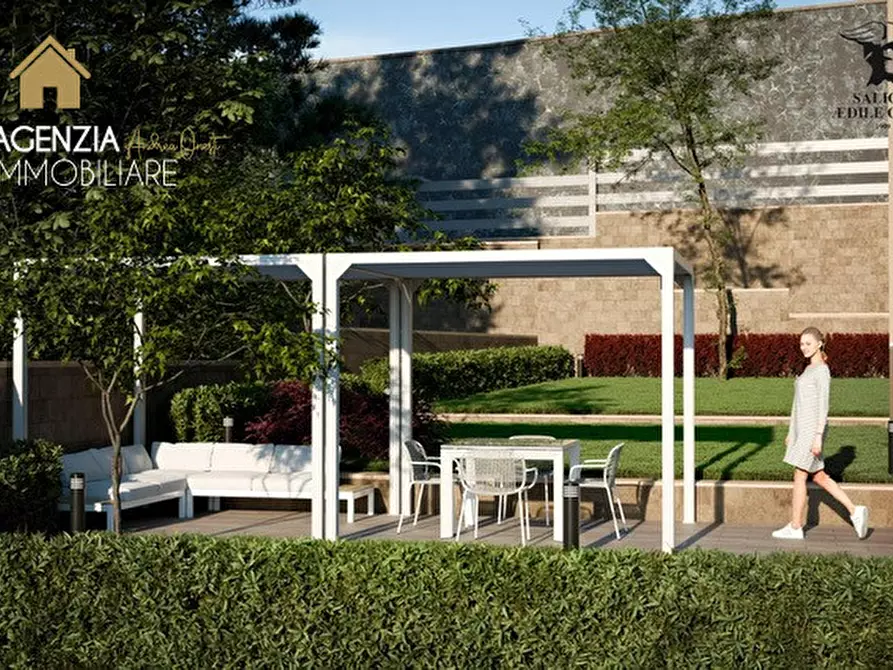 Immagine 62 di Appartamento in vendita  in viale enrico ferri a Rocca Di Papa