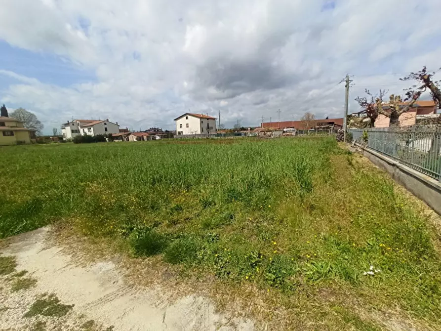 Immagine 6 di Terreno in vendita  in Via Roma, Castiglione del lago a Castiglione Del Lago