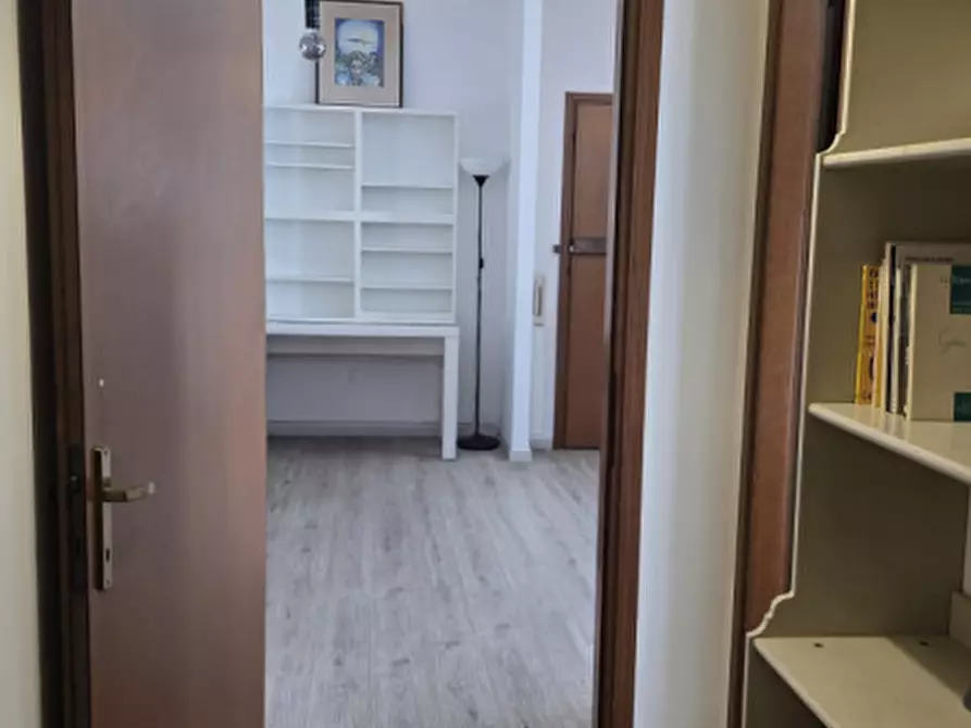 Immagine 15 di Appartamento in affitto  in via Oberdan, 12 a Rovigo