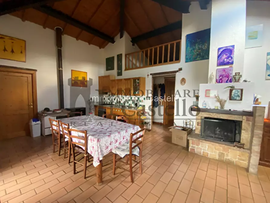 Immagine 3 di Casa indipendente in vendita  a Panicale