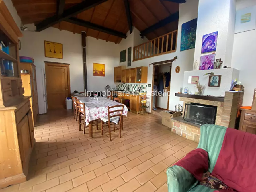 Immagine 4 di Casa indipendente in vendita  a Panicale