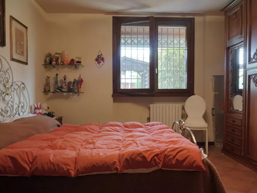 Immagine 23 di Villetta a schiera in vendita  in Via COLORNO a Parma