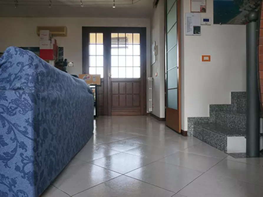 Immagine 25 di Villetta a schiera in vendita  in Via COLORNO a Parma