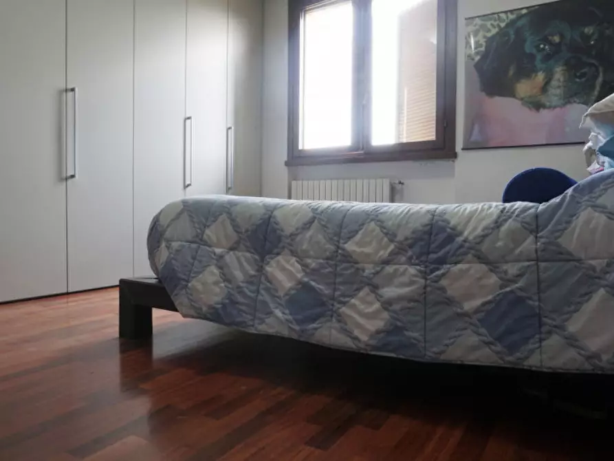 Immagine 38 di Villetta a schiera in vendita  in Via COLORNO a Parma