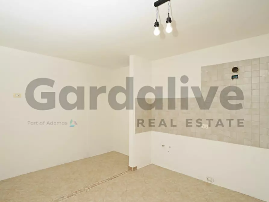 Immagine 8 di Appartamento in vendita  in Via del Portizzolo, 15 a Gardone Riviera