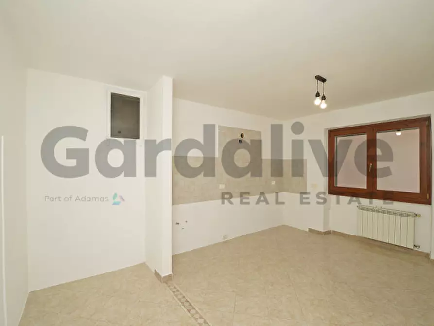 Immagine 9 di Appartamento in vendita  in Via del Portizzolo, 15 a Gardone Riviera