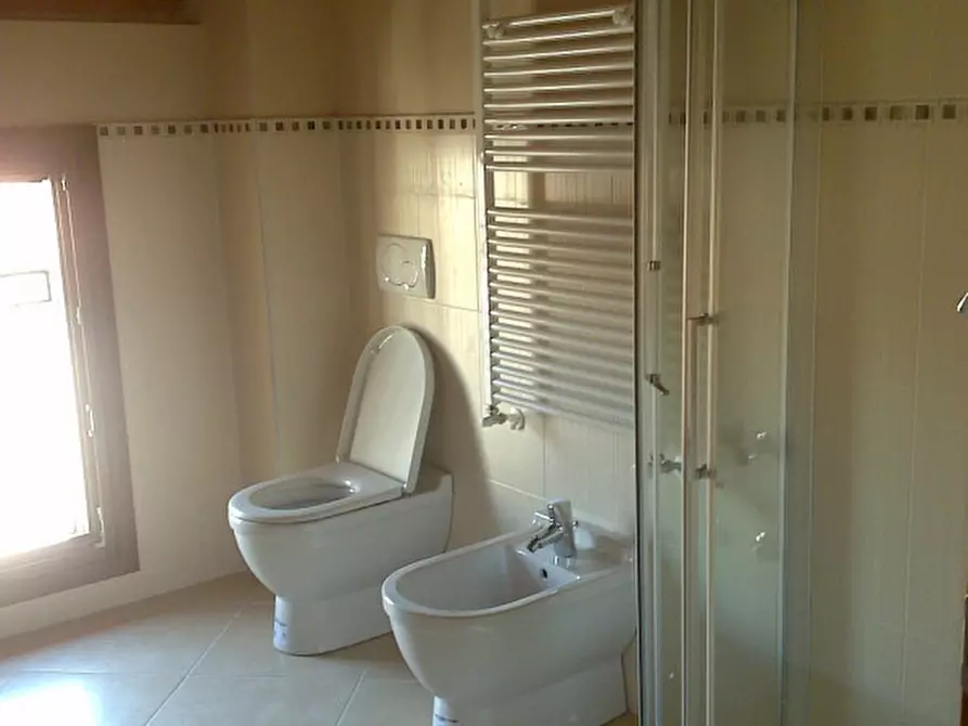 Immagine 15 di Casa bifamiliare in vendita  in strada vaciglio centro a Modena