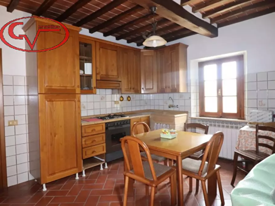Immagine 1 di Appartamento in vendita  in Montebenichi a Bucine