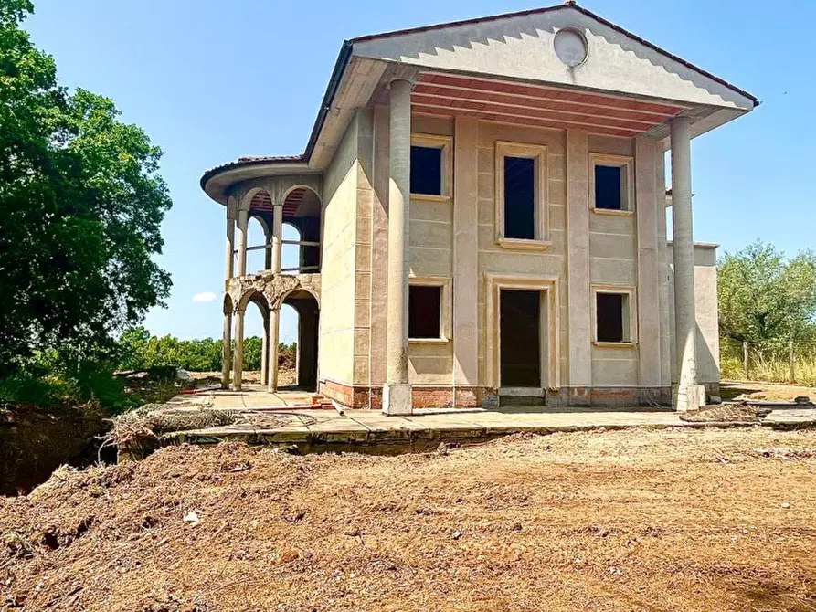 Immagine 1 di Villa in vendita  in strada crocetta a Vetralla