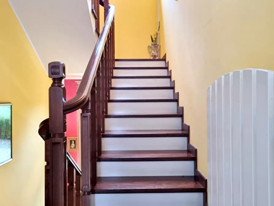 Immagine 21 di Villa in vendita  in Via Enrico Fermi a Alseno