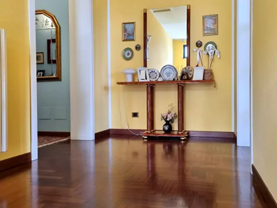 Immagine 22 di Villa in vendita  in Via Enrico Fermi a Alseno