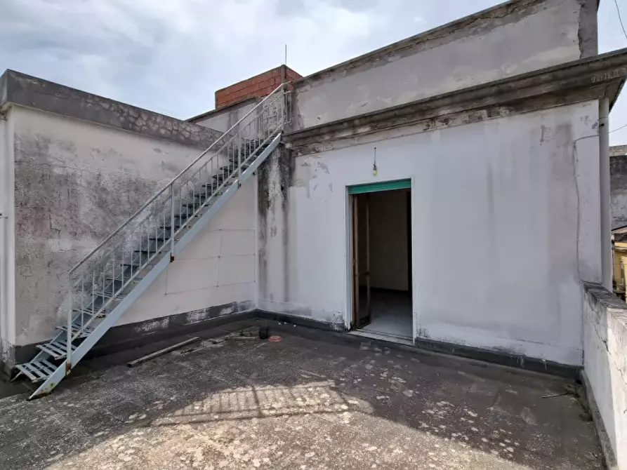 Immagine 35 di Palazzo in vendita  in piazza san sebastiano a Barcellona Pozzo Di Gotto