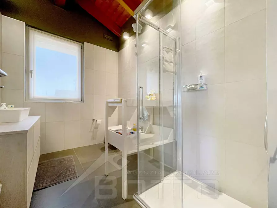 Immagine 30 di Villetta a schiera in vendita  in via panighera 17 a Gargallo