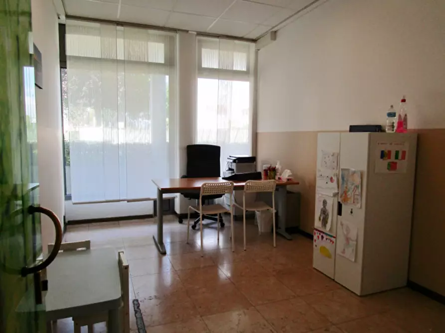Immagine 9 di Ufficio in affitto  in via europa a Monticello Conte Otto