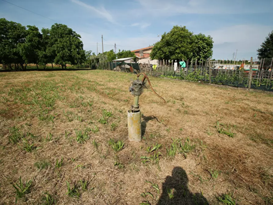 Immagine 11 di Terreno in vendita  in Via Isiata a San Donà Di Piave