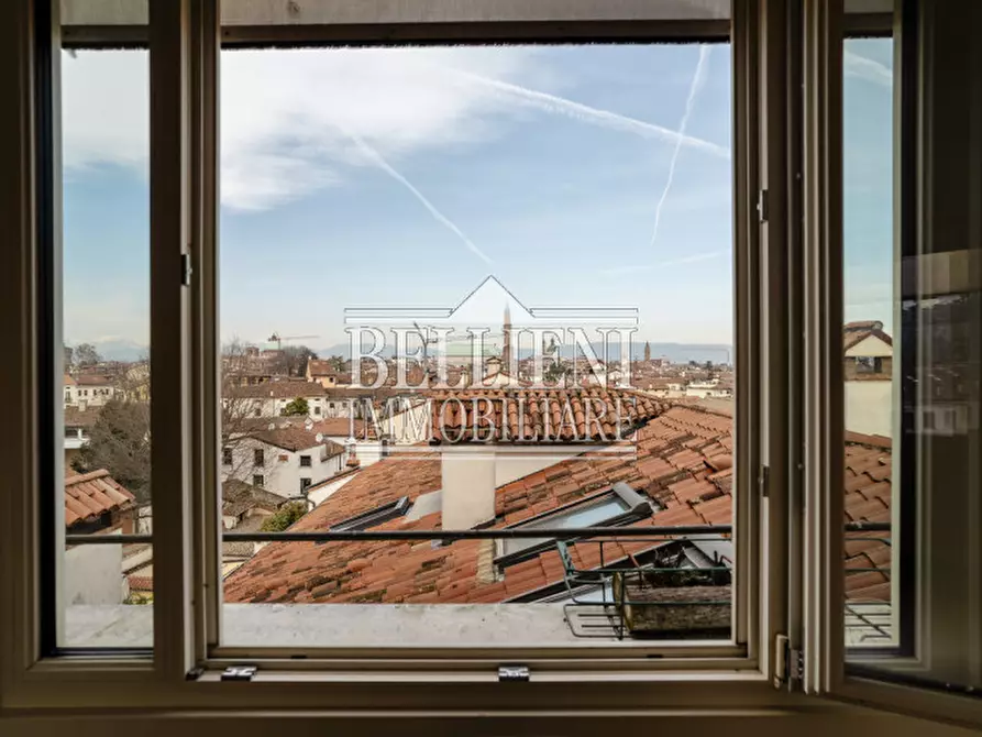 Immagine 11 di Attico in vendita  in Via Paolo Lioy a Vicenza