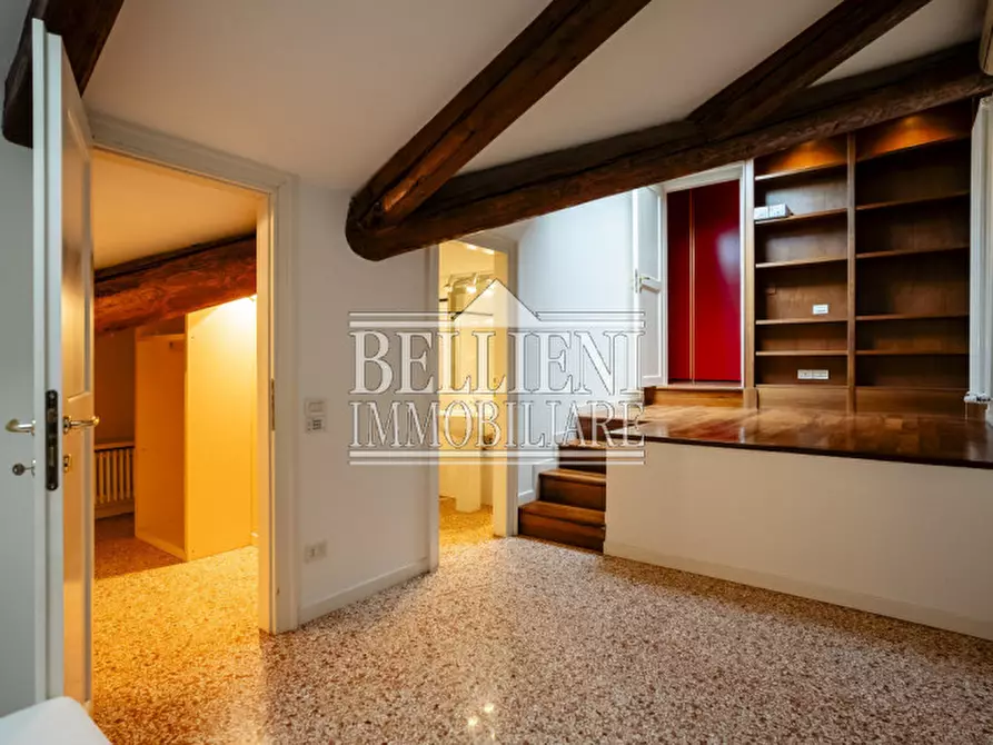 Immagine 16 di Attico in vendita  in Via Paolo Lioy a Vicenza