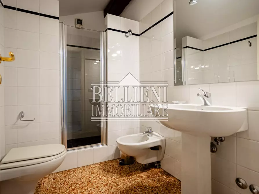 Immagine 21 di Attico in vendita  in Via Paolo Lioy a Vicenza